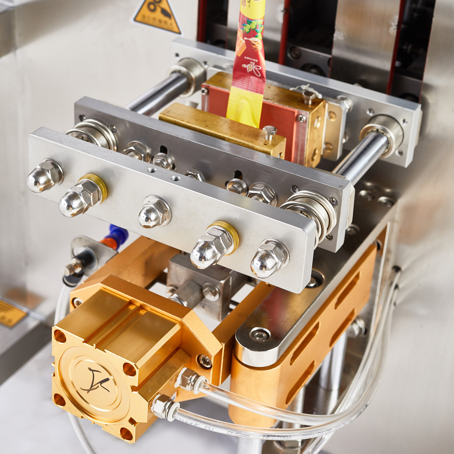 Automatic Liquid Sachet Packing Machine | Filling & Sealing Machine