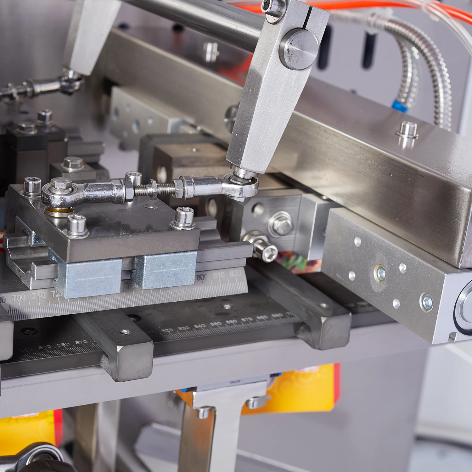 Horizontal premade bag liquid/sauce packing machine